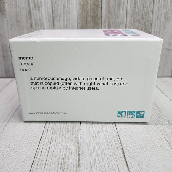 What do you Meme? The Hilarious Adult Party Game for Meme Lovers - Complete! - Picture 4 of 4